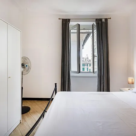 Xxv Aprile Downtown By Wonderful Italy *