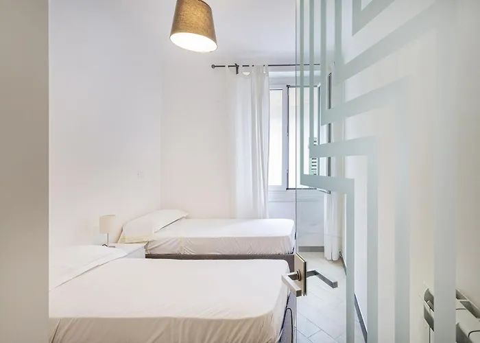 Xxv Aprile Downtown By Wonderful Italy Janov